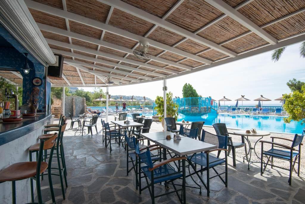 Karpathios Studios Pefkos Pefki Exteriör bild