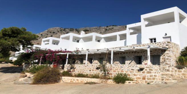 Karpathios Studios Pefkos Pefki Exteriör bild